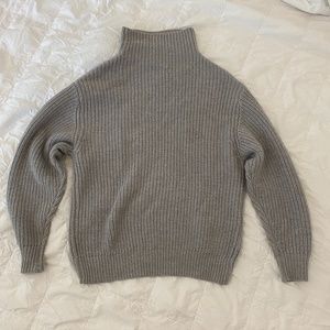 Aritzia Wilfred Montpellier Turtleneck 100% Wool Sweater